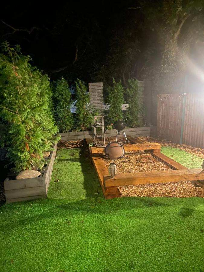 O Dan Y Coed Luxury Yurt With Hot Tub Hotel Chwilog Exterior foto